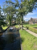 Giethoorn canals